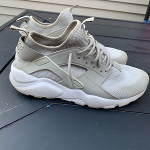 Nike Air Huarache Ultra